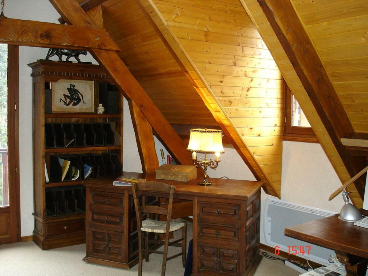 Gite Familial Fouga Bareilles Exterior photo
